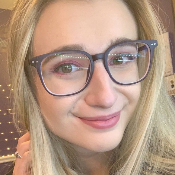 Meet your Posher, Reese - Picture 1 of 1